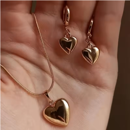 ¡OFERTA 2X1!  Set de Pendientes y Collar Corazón