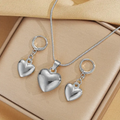 ¡OFERTA 2X1!  Set de Pendientes y Collar Corazón